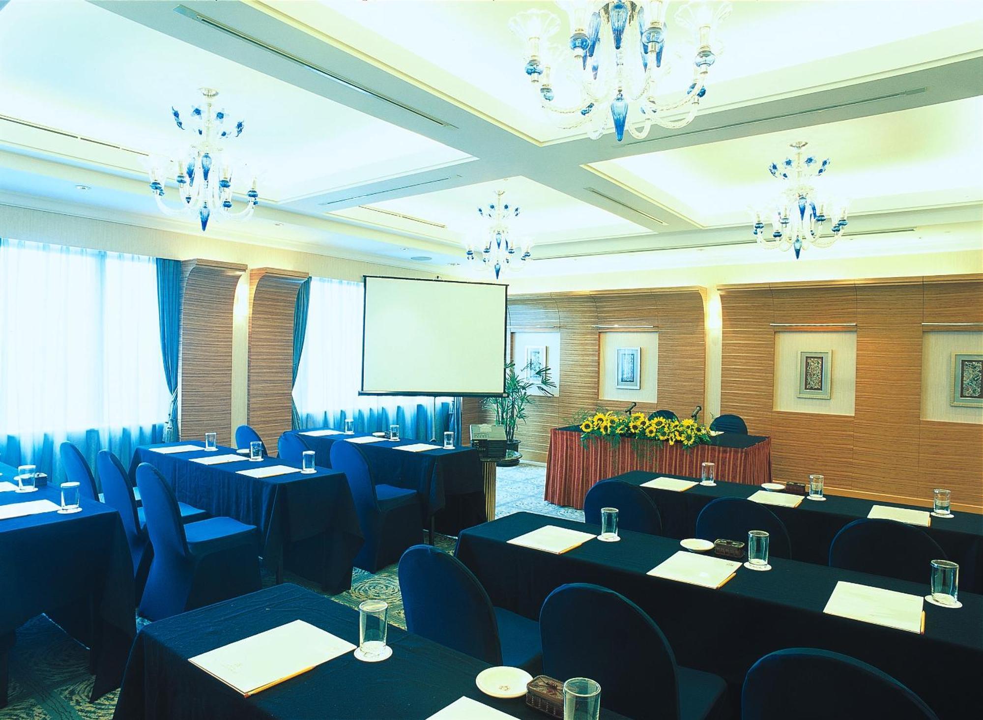 Okura Garden Hotel Shanghai Affari foto